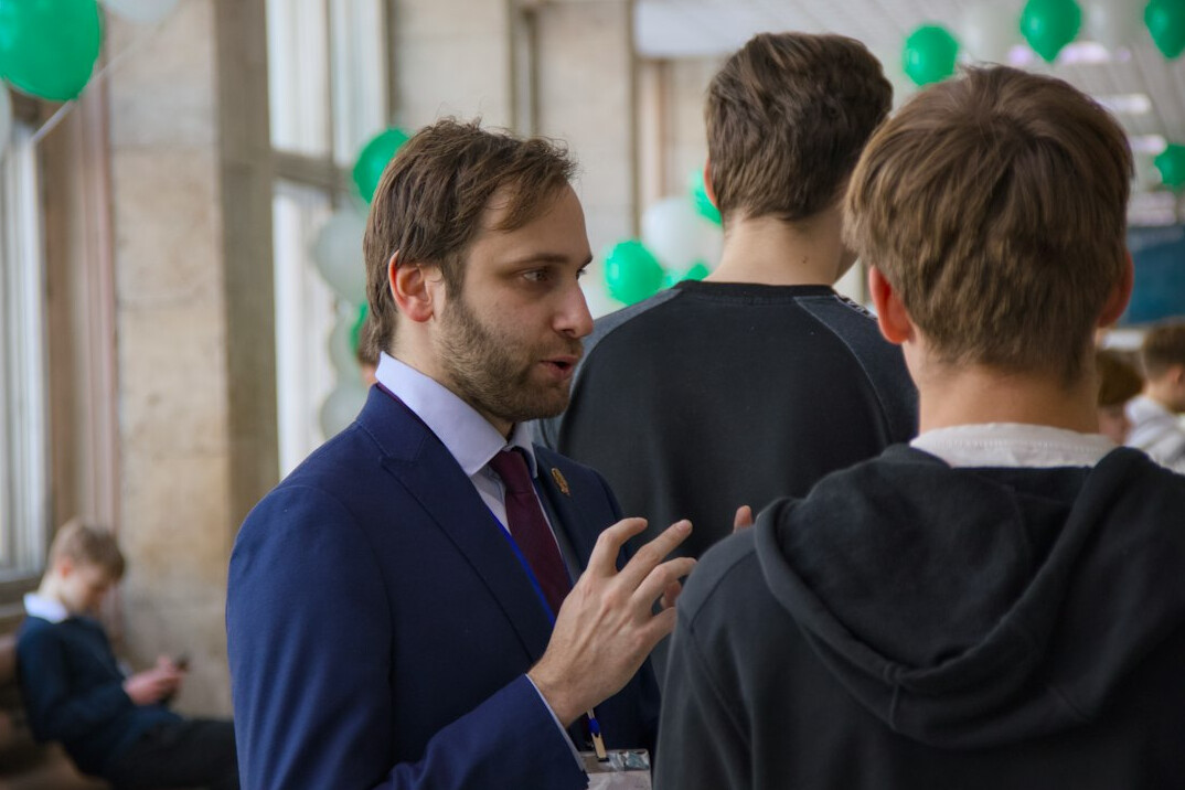 mentor talking to young people